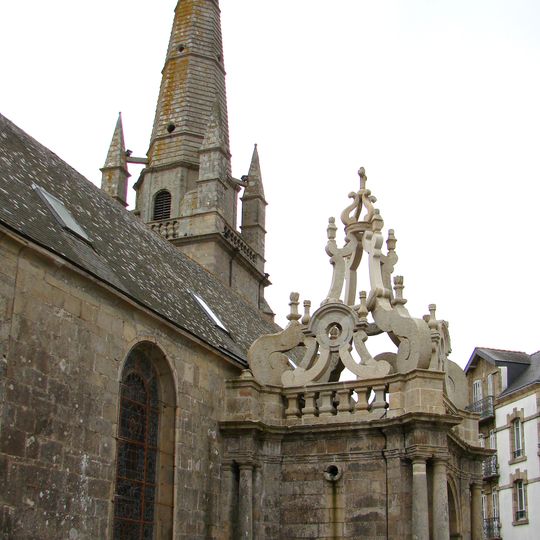 Église Saint-Cornély de Carnac