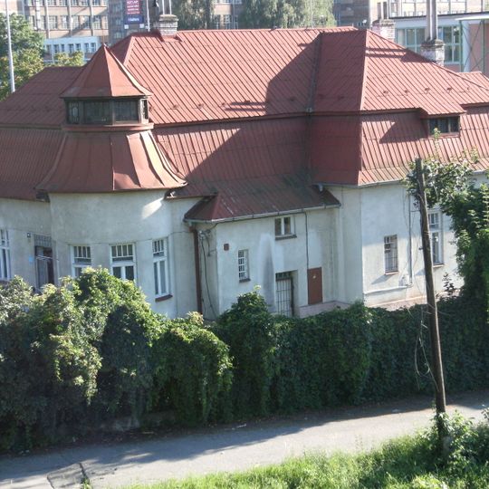 Hlavničkovo nábřeží