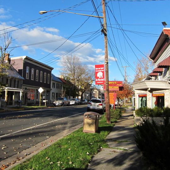 Newtown-Stephensburg Historic District