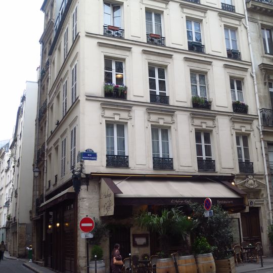 Immeuble, 15 rue Saint-Germain-l'Auxerrois, 4 rue Bertin-Poirée