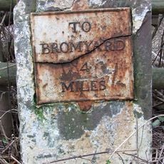 Milestone, Moorhall Farm