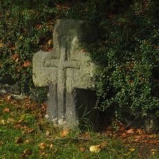 Smírčí kříž s mečem z Hrbovic