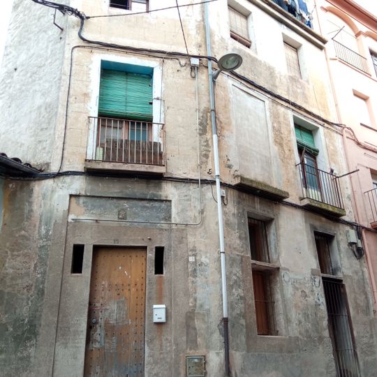 Carrer Sant Cristòfol, 13-19