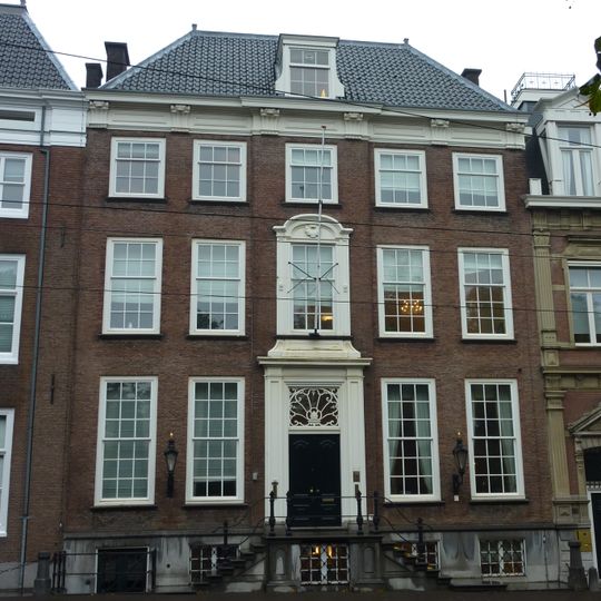 Lange Vijverberg 12, The Hague