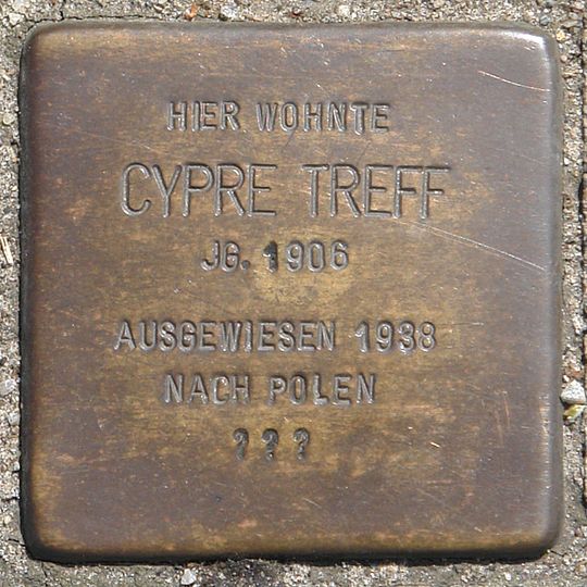 Stolperstein dedicated to Cypre Treff