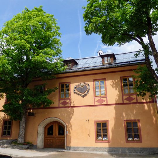 Bürgerhaus, Rader-Haus