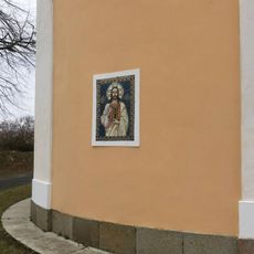 Obrázek Ježíše Krista na kostele v Království
