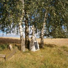 Kříž východně od Tatenic v poli