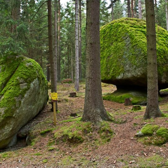 NÖ-Naturdenkmal GD-102 Felsgebilde Striezel und Scherzel