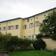 Spannbruckerplatz 4, 6