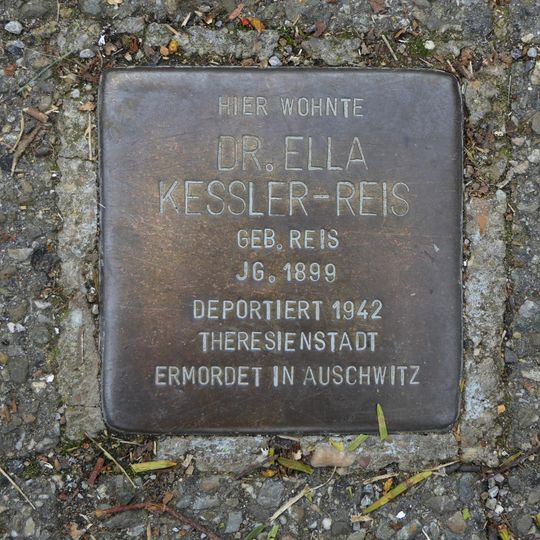 Stolperstein en memoria de Ella Kessler-Reis