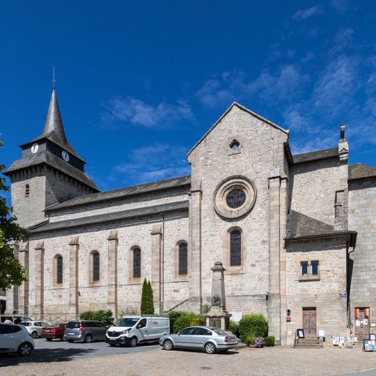 Église Saint-Antoine-l'Ermite d'Égletons
