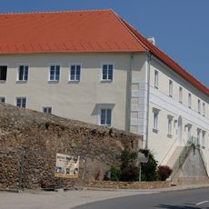 Ehem. Redemptoristinnenkloster / ehem. Armenhaus