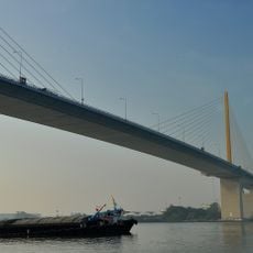 Rama IX-bron