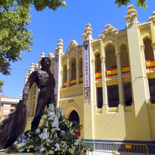 Monumento a Dámaso González