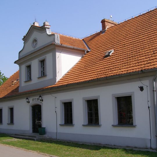 Oficyna mieszkalna II