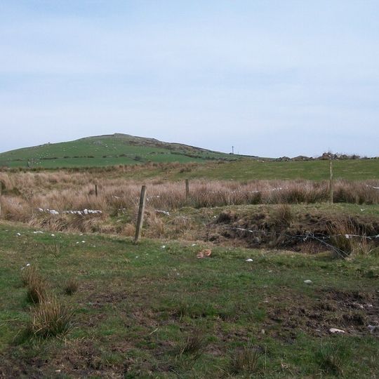 Carn Pentyrch, Llangybi