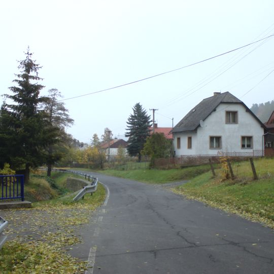 Most přes Milotický potok poblíž čp. 62 v Miloticích nad Opavou