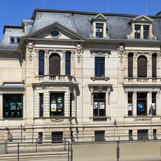 Karl-Tauchnitz-Straße 6