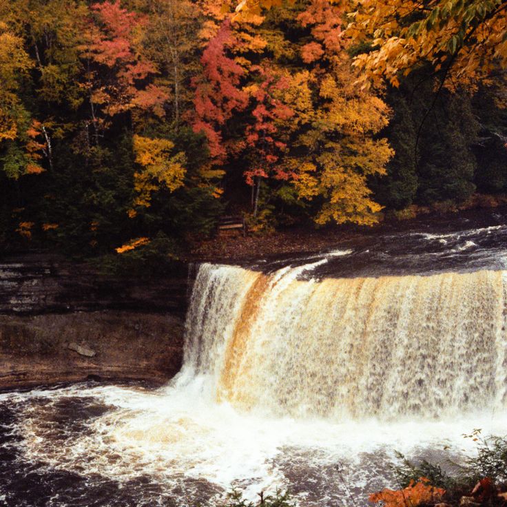 Chutes de Tahquamenon