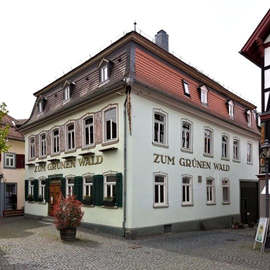 Friedrich-Ebert-Straße 19