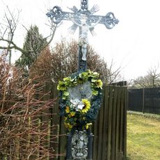 Kříž v centru Vysoké