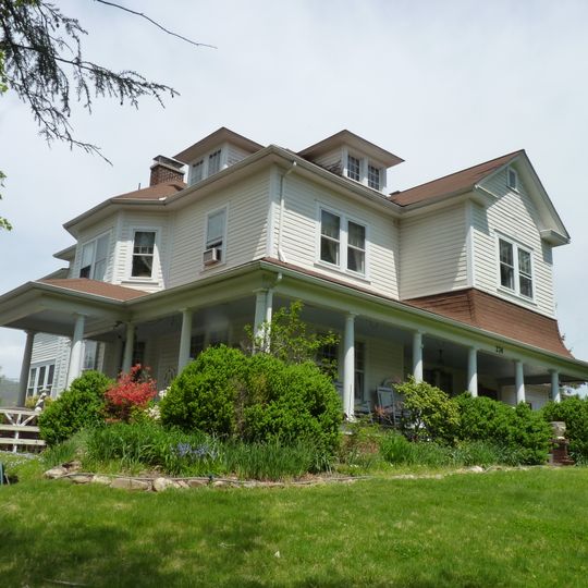 Charles and Annie Quinlan House