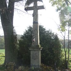 Kříž v obci Slemeno západní část obce