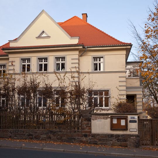 Villa Anton-Günther-Straße 42