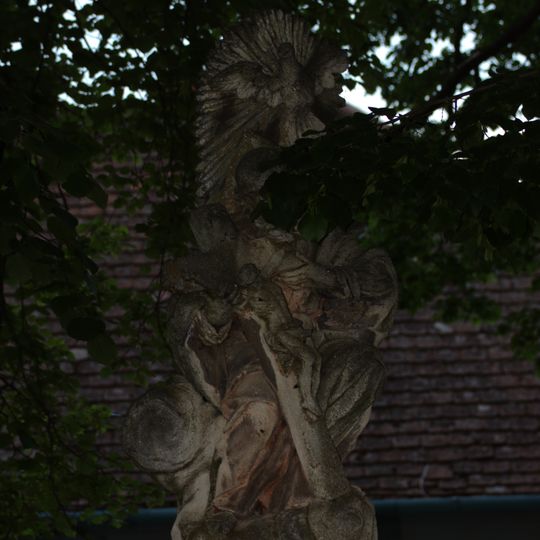 Sloup se sousoším Nejsvětější Trojice