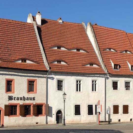 Wohnhaus in halboffener Bebauung Domhof 5