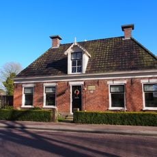 Boerderij in ambachtelijk-traditionele stijl