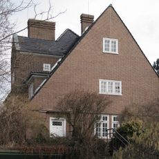 Wohnhaus Thielallee 8