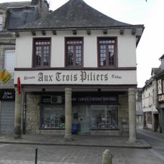 Maison des Trois-Piliers