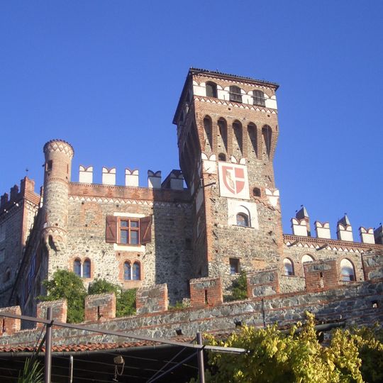 Castello di Pavone Canavese