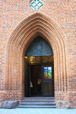Entrance 2