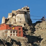 Himalaya'daki manastırlarda yaşatılan eski Budist gelenekleri