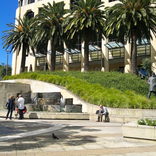 Freyberg Place
