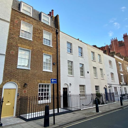 29-31, Knox Street W1