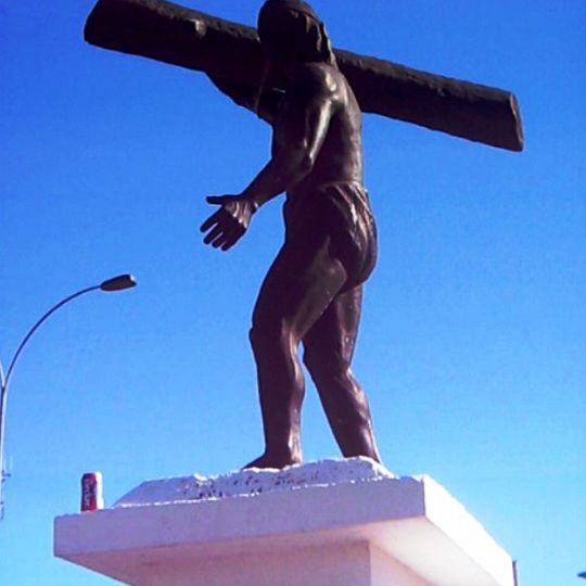 Monument to Caupolicán