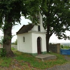 Kaplička v obci Líský