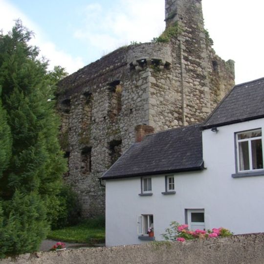 Tinnahinch Castle