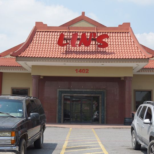 Lin's Grand Buffet