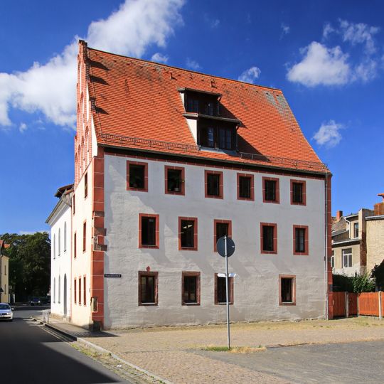 Frauenkirchhof 1