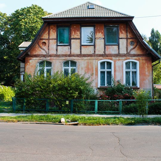 Kashtanovaya alley 34, Kaliningrad