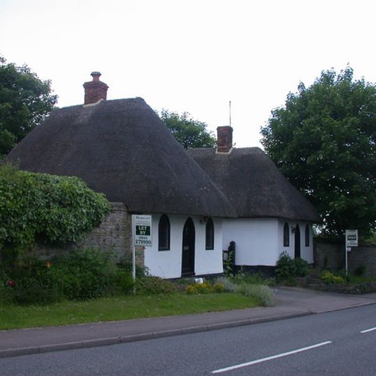 Lodge, Southern Of Pair Approximately 120 Metres West Of Manor House  Manor House, Southern Of Pair Of Lodges