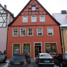 Am Hof 7