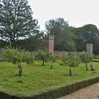Garden Wall With Towers