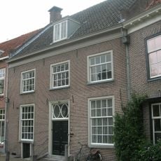 Huis met lijstgevel