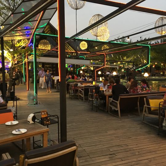 Waterside Resort Restaurant